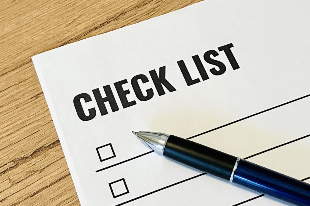 「CHECK LIST」と書かれたチェックリスト