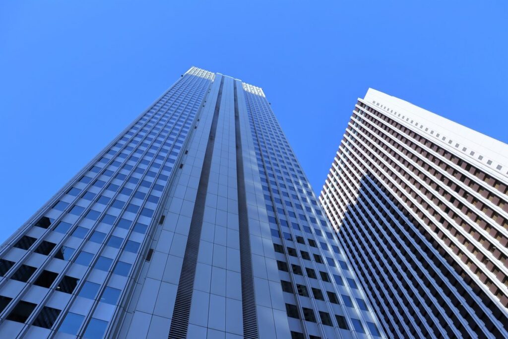 本社のオフィスビル