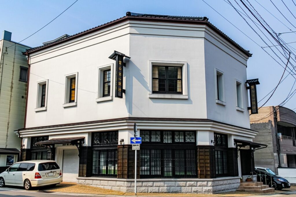 支店の店舗の建物